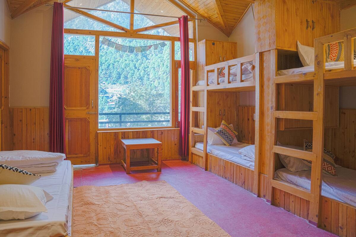 Standard Shared Dormitory, Balcony, Valley View