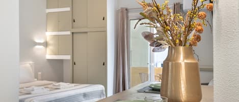 アイロン / アイロン台、WiFi、ベッドシーツ