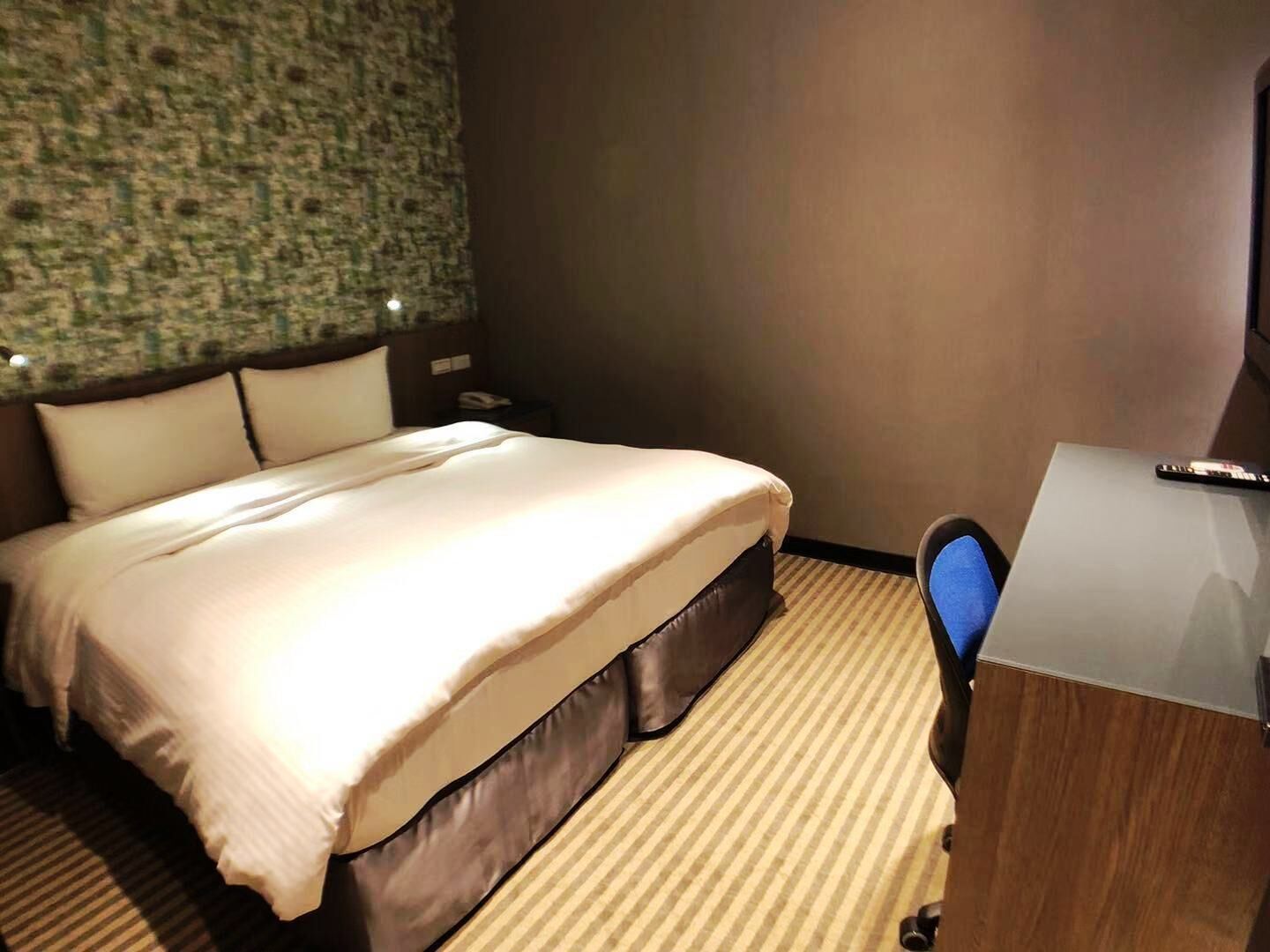 Classic Room | Free WiFi