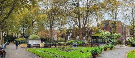 Enceinte de lâhĂ©bergement