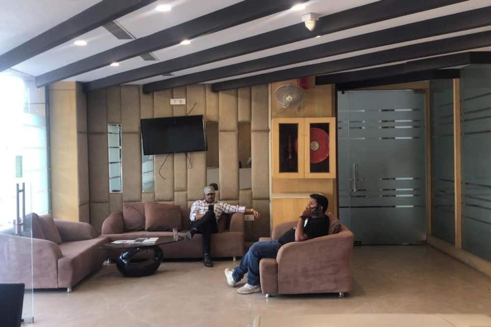 Kingston House Vibhutikhand