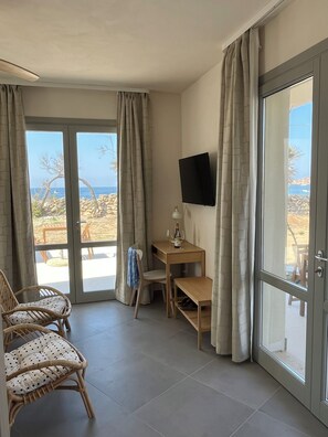 Appartamento Suite_02 | Desk, laptop workspace, free WiFi - ReMare Favignana (Favignana)