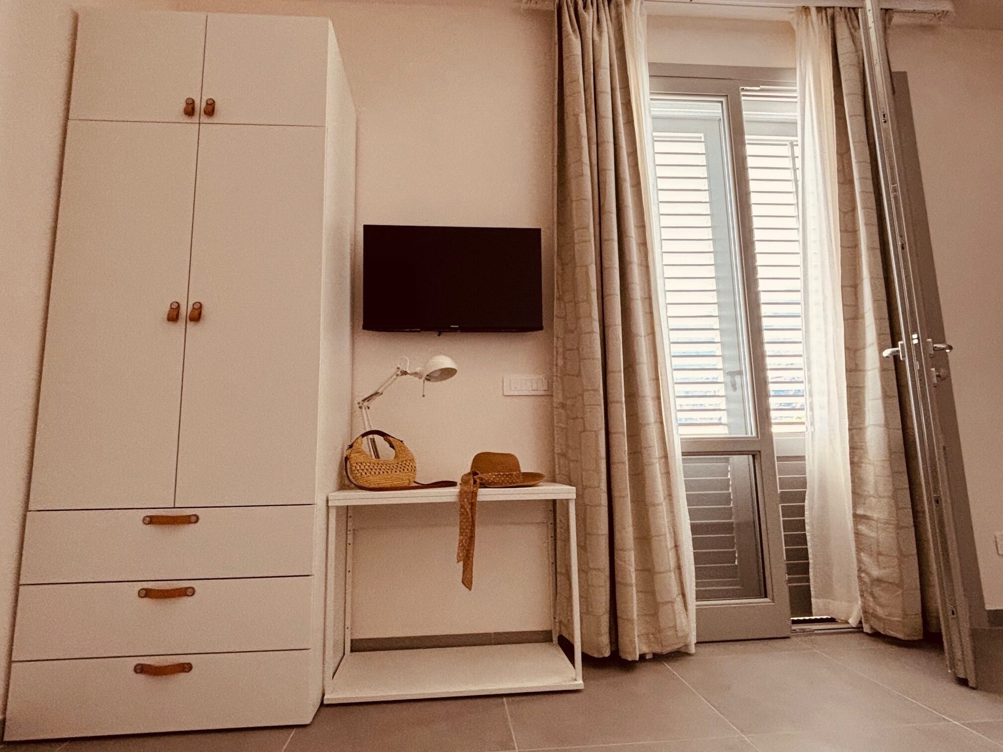 Monolocale Queen_12 | Escritorio, espacio para trabajar con un portátil, wifi gratis