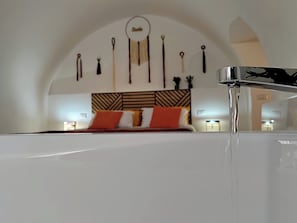 1 bedroom, in-room safe, desk, soundproofing - [La Chianca Jacuzzi & Stone] Cozy Apartment (Conversano)