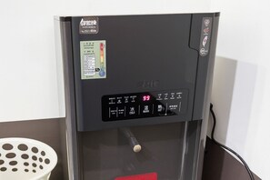 Miscellaneous - Light Quarters (Taipei City)