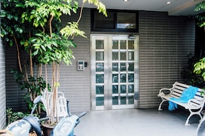 Exterior - Warm House (Taipei)
