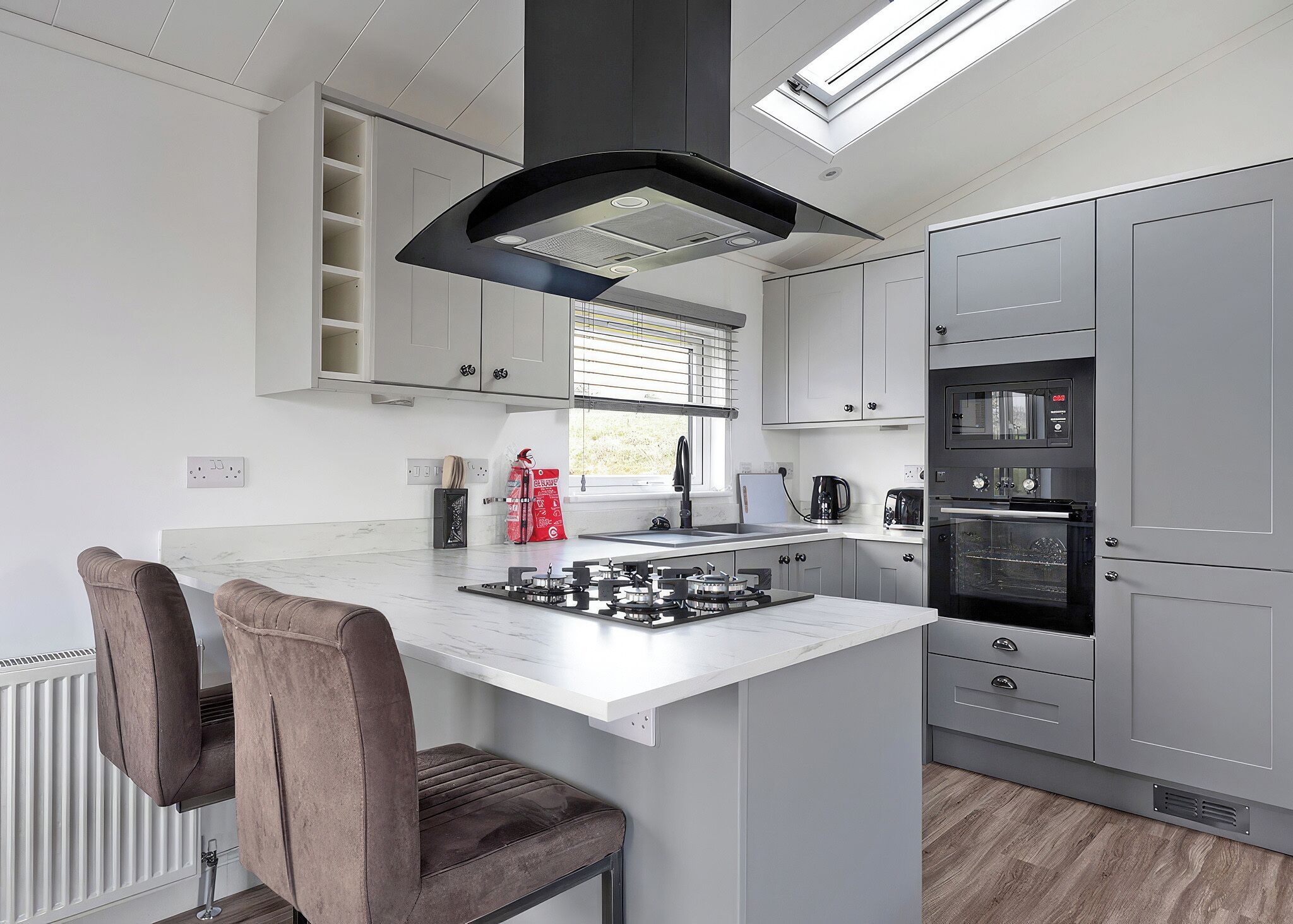 Fridge, oven, stovetop, toaster