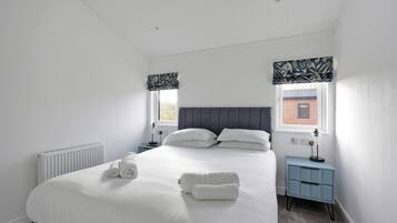 2 bedrooms