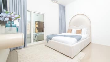 Silitysrauta/-lauta, ilmainen Wi-Fi, vuodevaatteet