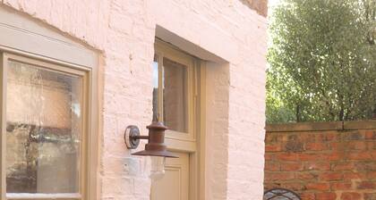 Cathedral Mews - Located next to Ripon Cathedral