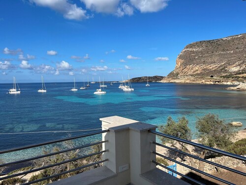 Chambre Queen avec vue sur la mer