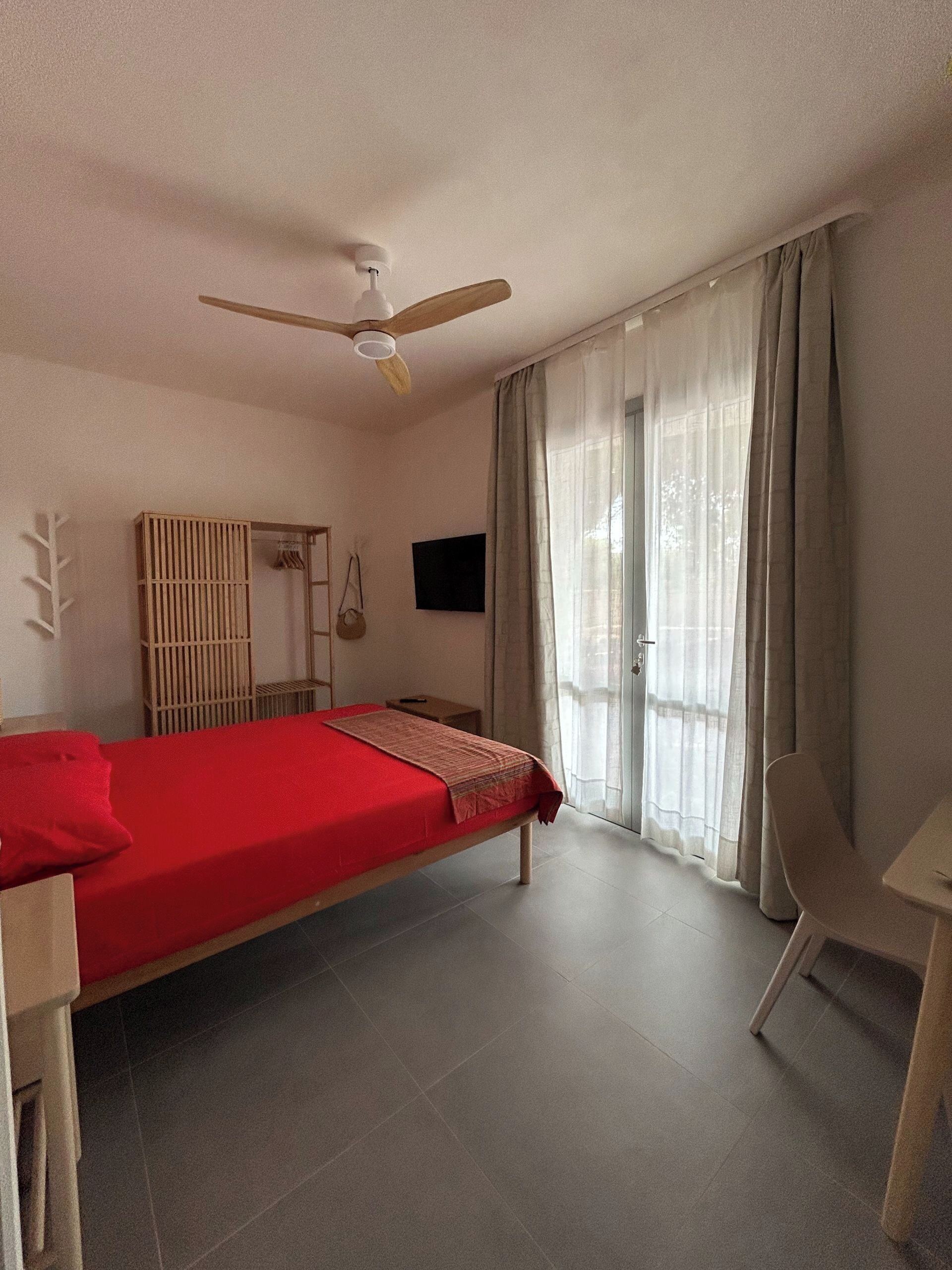 1 bedroom, WiFi, bed sheets