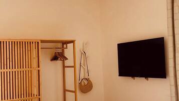 1 habitación, escritorio y wifi gratis