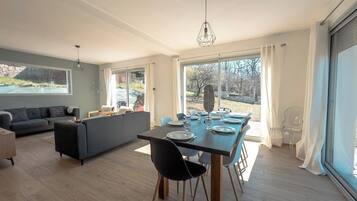 Dineren