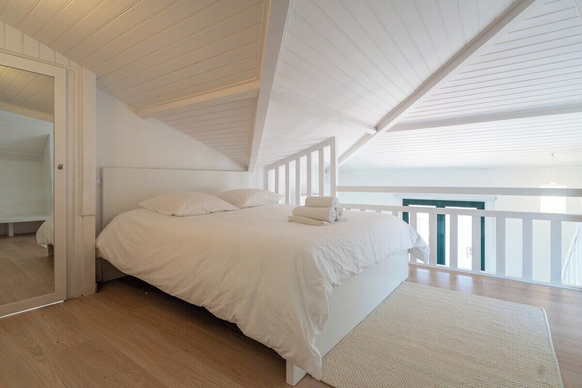 2 slaapkamers, een strijkplank/strijkijzer, reisbedje, wifi