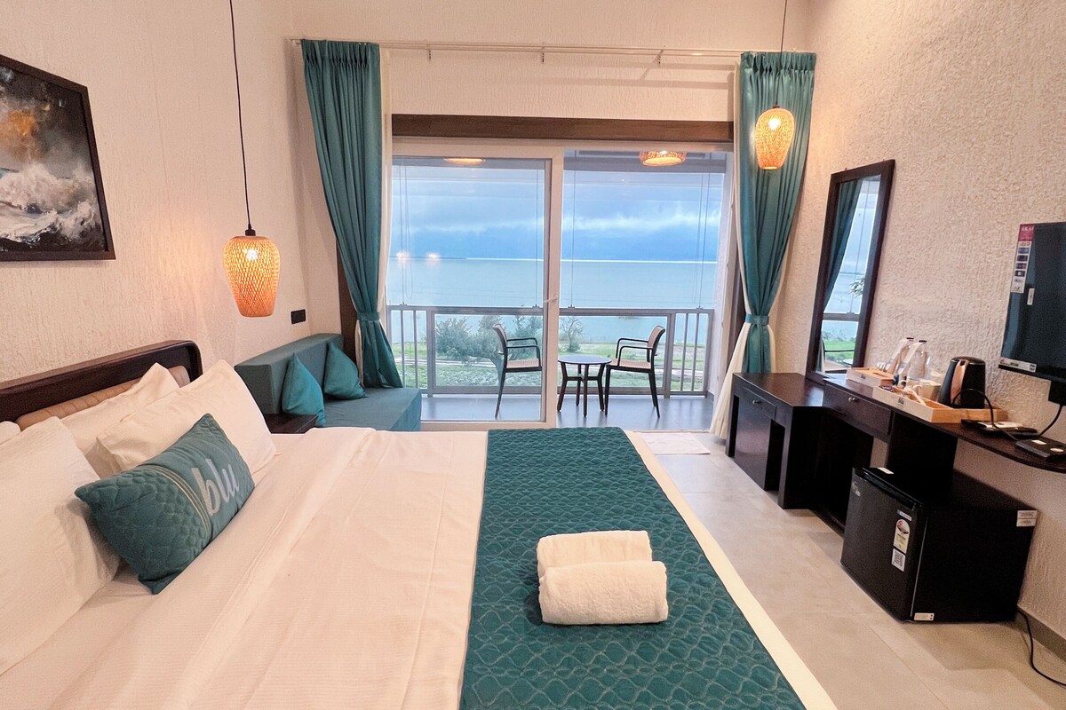 Royal Room | Premium bedding, bed sheets
