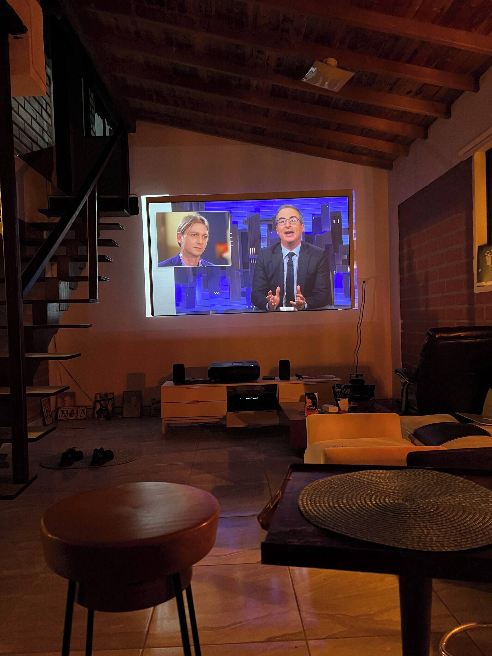 Villa, 5 Bedrooms, Smoking, Private Pool | Living room