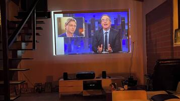 Villa, 5 Bedrooms, Smoking, Private Pool | Living room