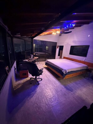 Villa, 5 Bedrooms, Smoking, Private Pool | 5 bedrooms - Villa With Spectacular Medellin View With Pool and Mini Basket-futbol Field (Medellín)