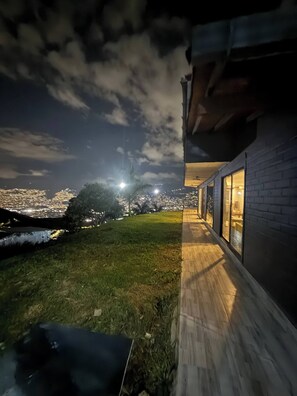 วิลล่า, 5 ห้องนอน, สูบบุหรี่ได้, สระว่ายน้ำส่วนตัว | บริเวณที่พัก