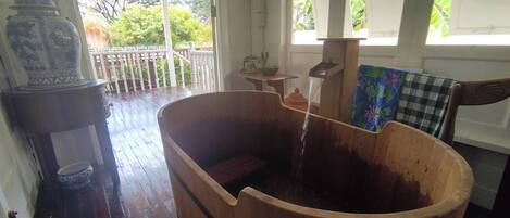 House, 2 Bedrooms, Balcony, Garden View | Bathroom