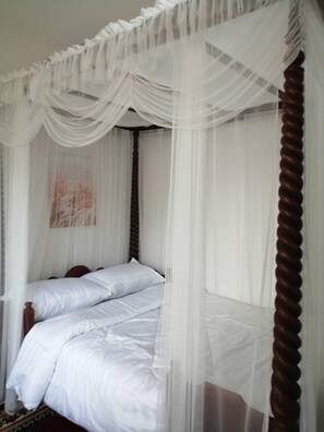 House, 2 Bedrooms, Balcony, Garden View - Baan Chay Klong-peaceful Canal Side2br Family Stay (Bangkok)