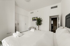 House - Marina Arcade - 702 2BD (Dubai)