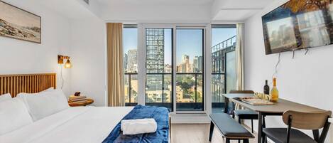 1 chambre, fer et planche à repasser, Wi-Fi, draps fournis