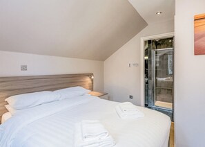 3 bedrooms - Ocean Breeze Villa 3 Hot Tub (Pets Welcome) (Woolacombe)