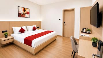 Executive Class Room | Individually decorated, desk, laptop workspace, soundproofing