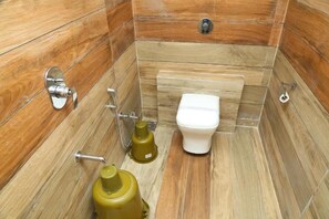 Bathroom - Hotel The Rivera (Rajkot)