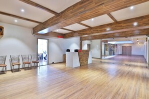 Exterior - Hotel The Rivera (Rajkot)