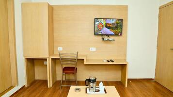 Habitación Business | Escritorio, sistema de insonorización, wifi gratis y ropa de cama