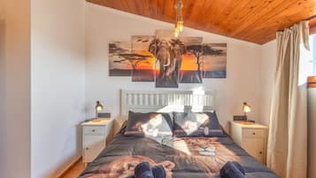 Fer et planche Ă repasser, Wi-Fi, draps fournis