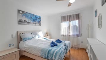 Bügeleisen/Bügelbrett, WLAN, Bettwäsche