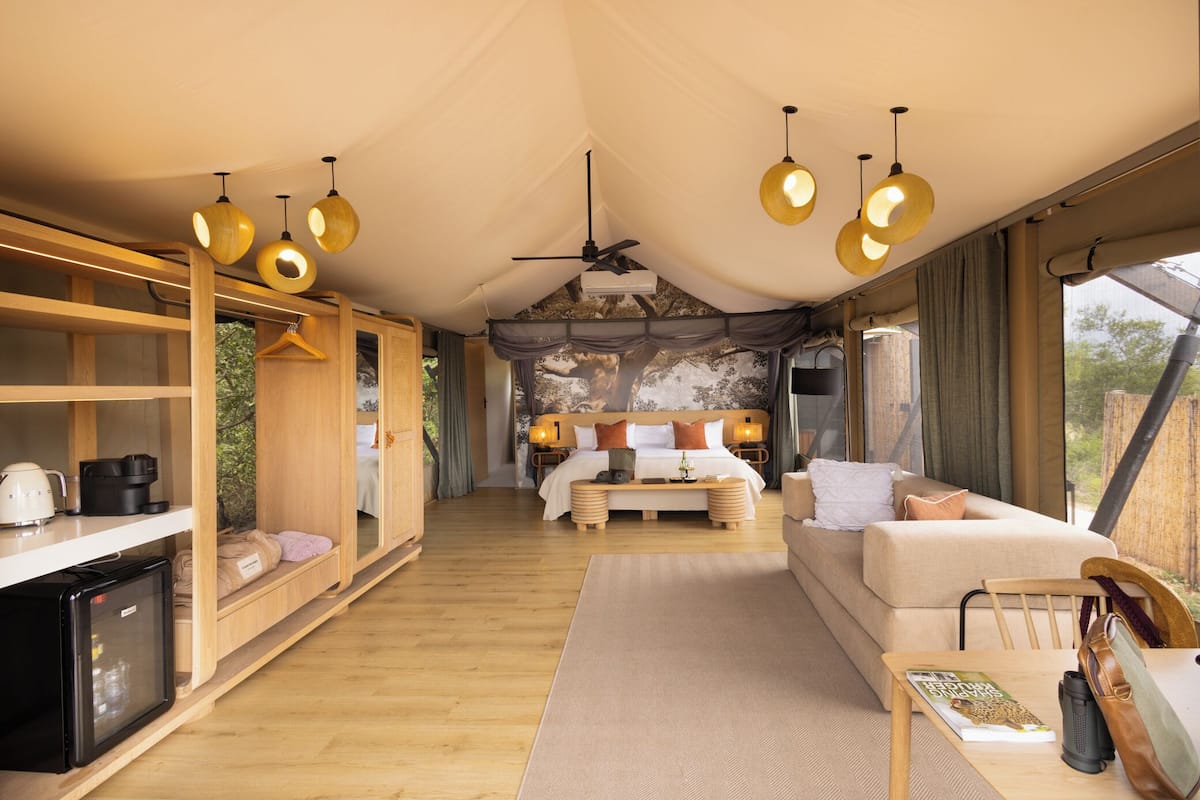 Luxury Suite, 1 King Bed with Sofa bed, Private Pool, Park View | Premium bedding, free minibar, in-room safe, desk