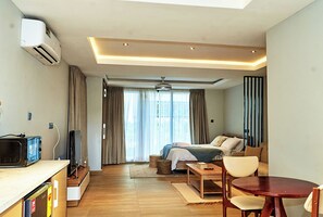 Fer et planche à repasser, Wi-Fi, draps fournis