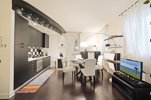 2 bedrooms - Downtown Apartment in Sal (Salò)