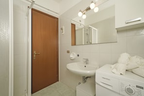 House, Smoking - Susie s Place in Sirmione (Sirmione)