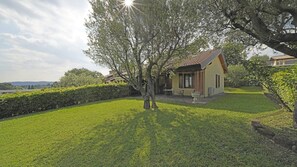 House, Smoking | 2 bedrooms - Garda Prestige Retreat (Moniga del Garda)