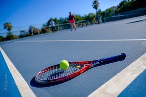 Sports court - Holiday Home 'Jo's Place' with Shared Pool, Private Terrace and Wi-Fi (Carvoeiro)