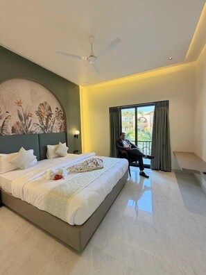 客房 (Premium Villa) | 書桌、筆電工作空間