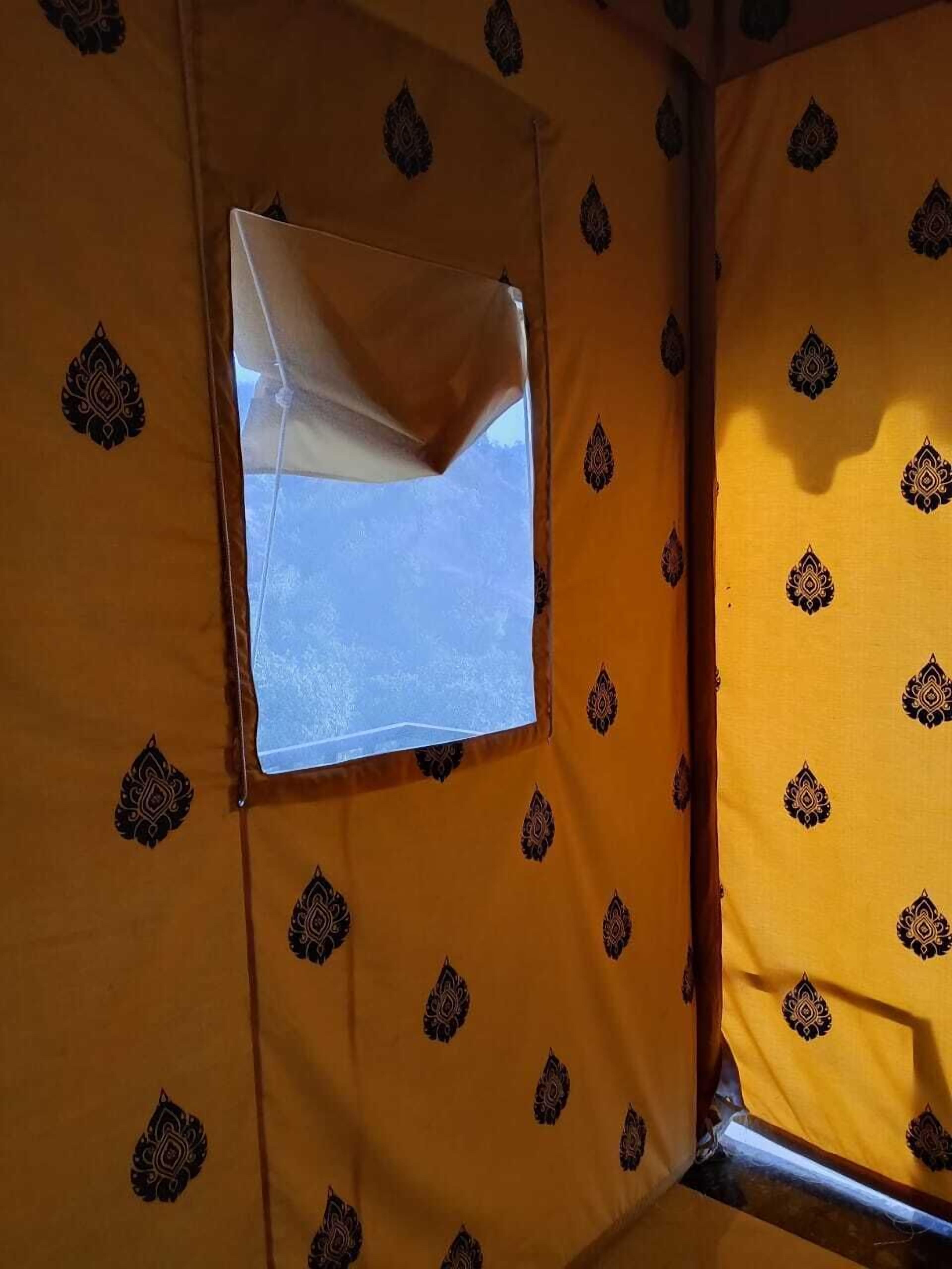 Tent Room