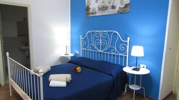 Silitysrauta/-lauta, internet, vuodevaatteet