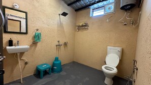 Deluxe-Vierbettzimmer | Badezimmer | Seife, Shampoo