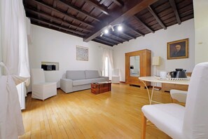 Living area - Colosseum Apartment Renovated (Roma)