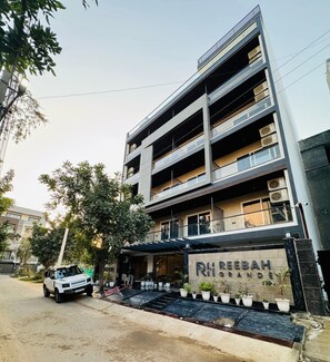Front of property - Reebah Grande (Gurugram)