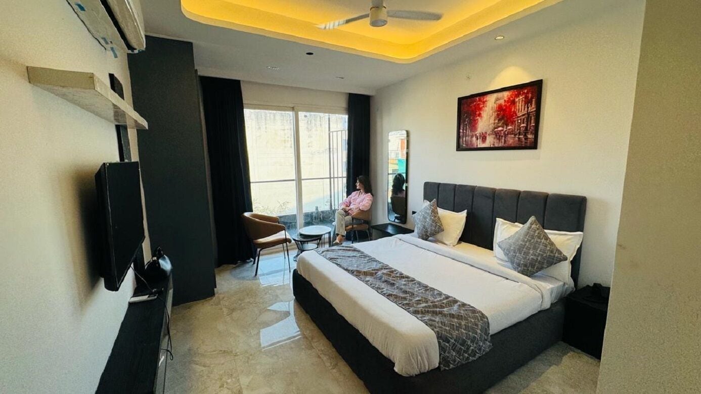 Basic Double Room | Desk, laptop workspace, free WiFi