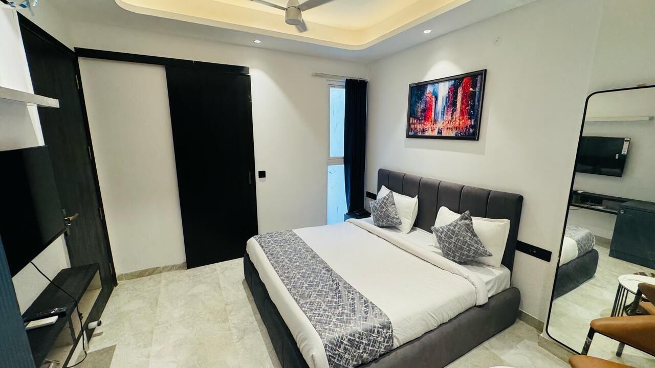 Basic Double Room | Desk, laptop workspace, free WiFi