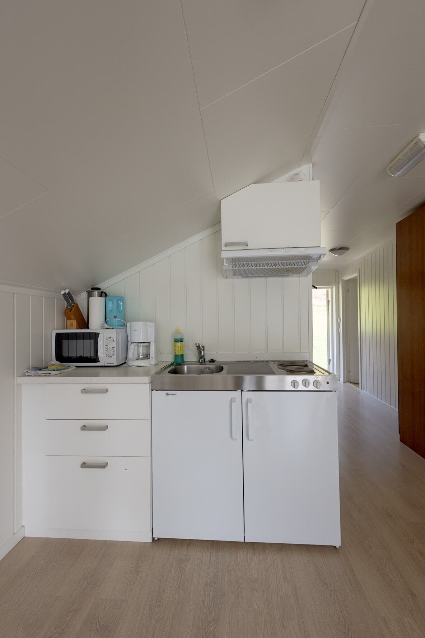 ห้องเบสิกดับเบิลหรือทวิน, ระเบียง, วิวทะเล | ครัวส่วนตัว | เตาประกอบอาหาร, เครื่องครัว/จาน/ช้อนส้อม